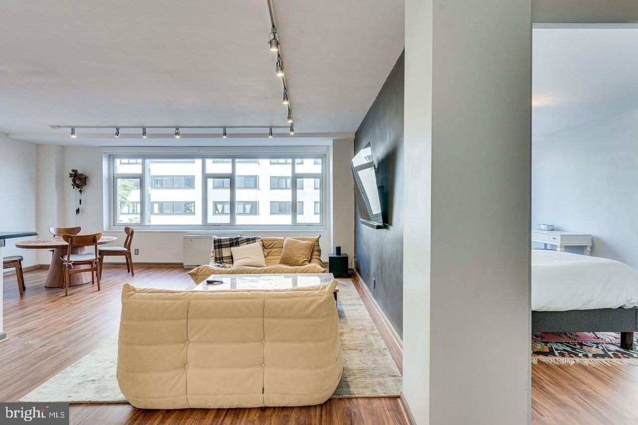 1545 18th St Nw Unit 403 #403 - Photo 7 of 44