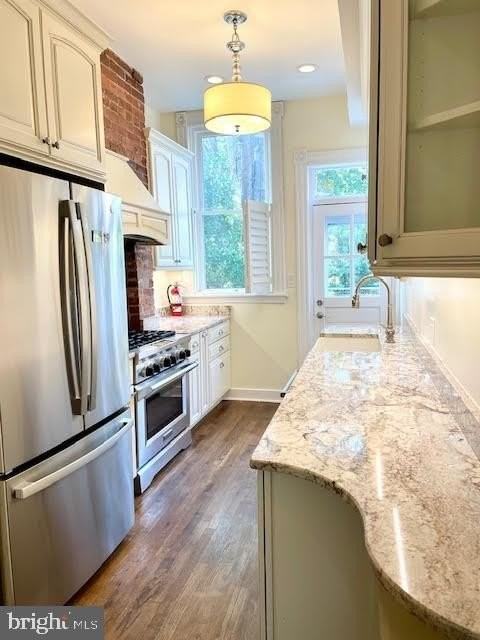 1932 35th Street Northwest - Photo 7 of 32