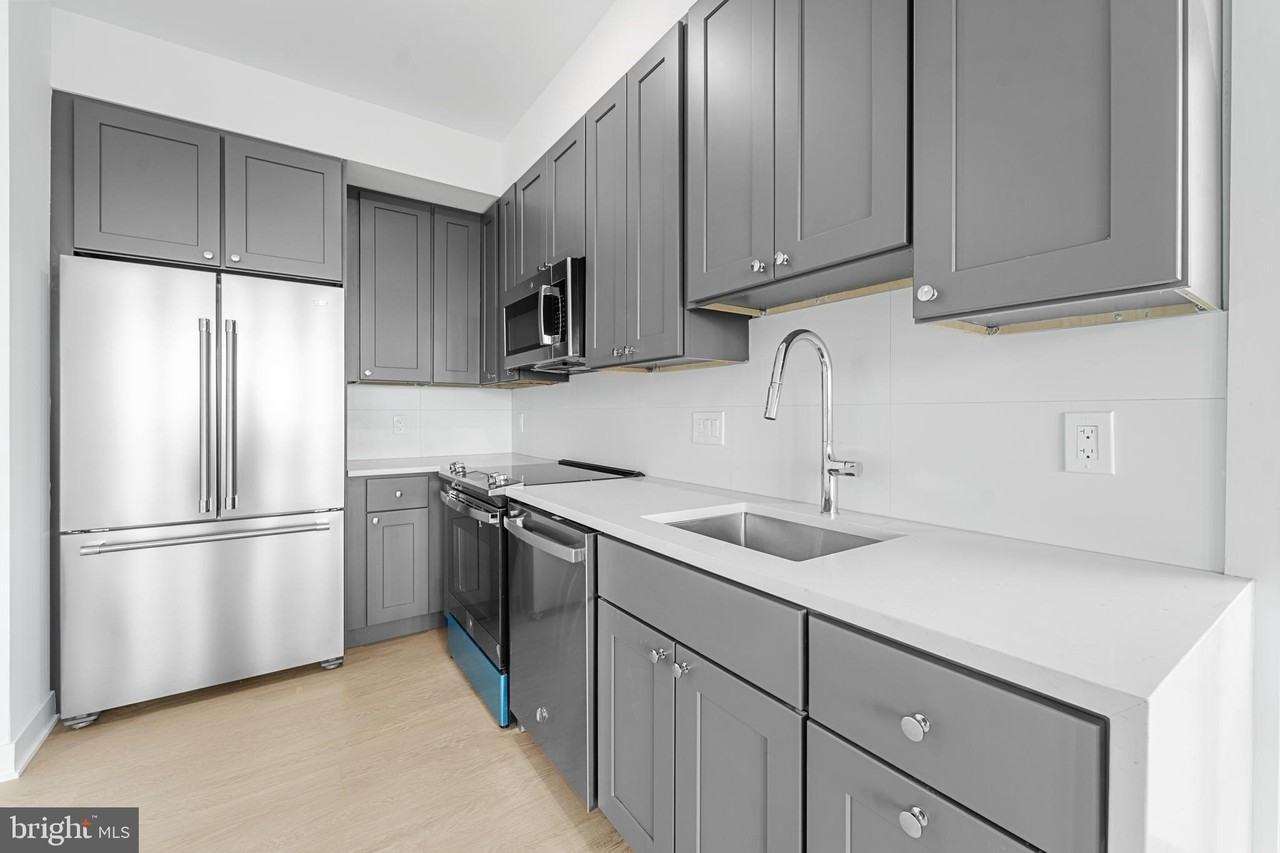 1417 Belmont St Nw Unit P502 #P502 - Photo 4 of 9