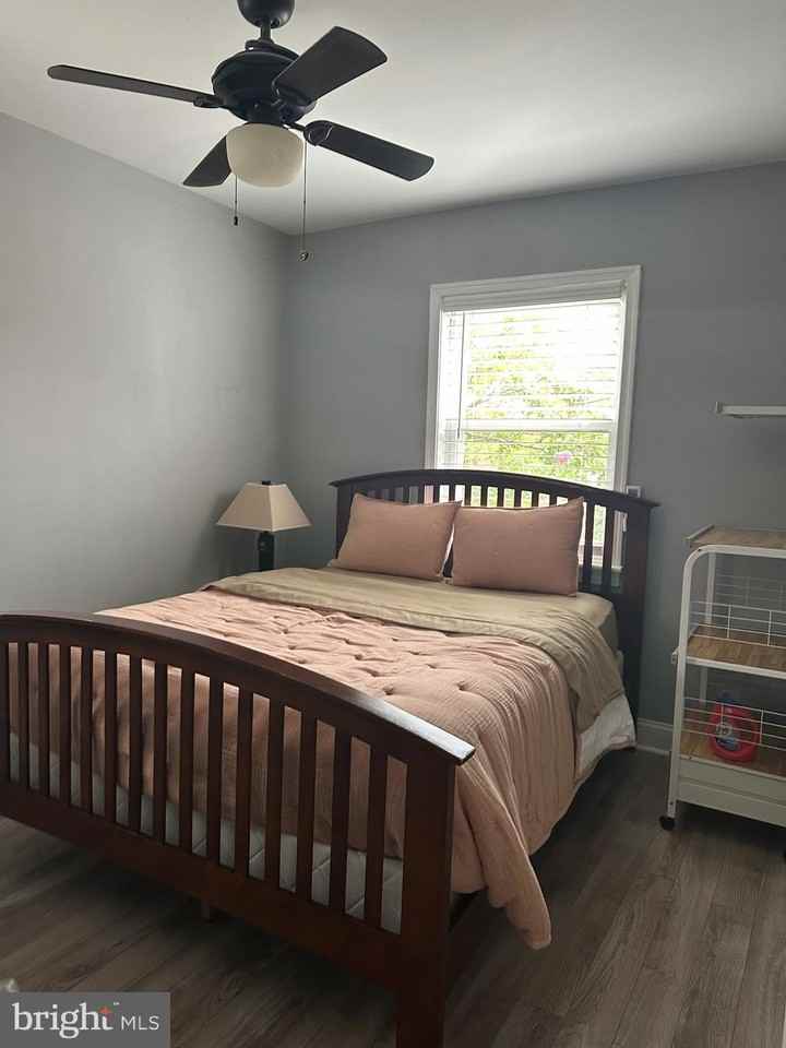 4627 12th St Ne - Photo 6 of 50