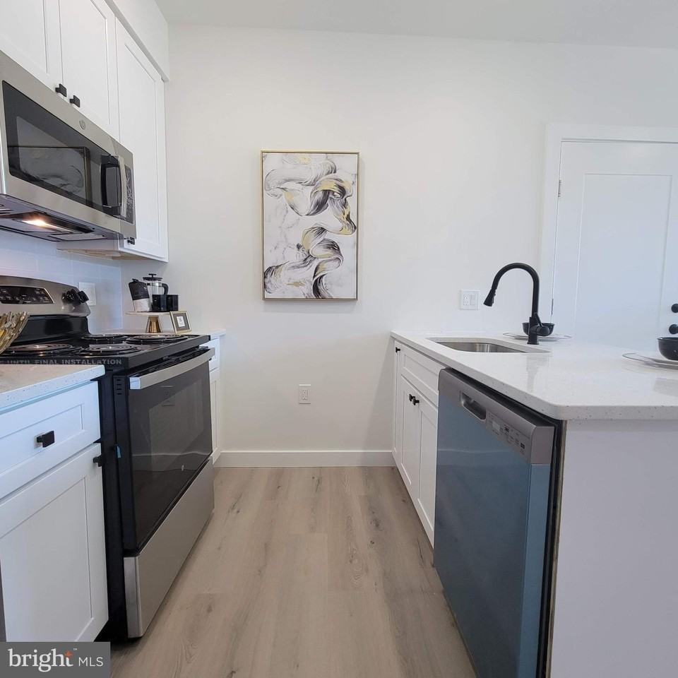 2495 Alabama Ave Se Unit 103 #103AND304 - Photo 5 of 9