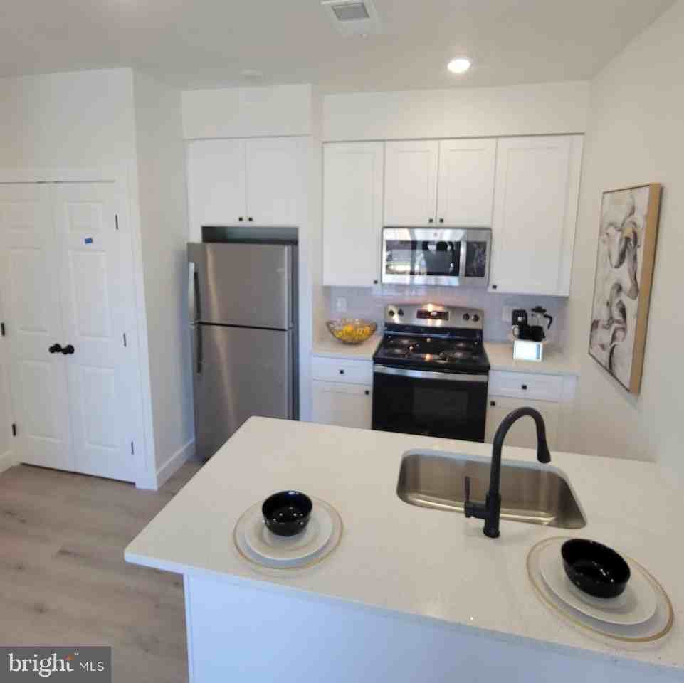 2495 Alabama Ave Se Unit 103 #103AND304 - Photo 2 of 9