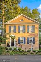 featured image of 2810 N Glade St Nw