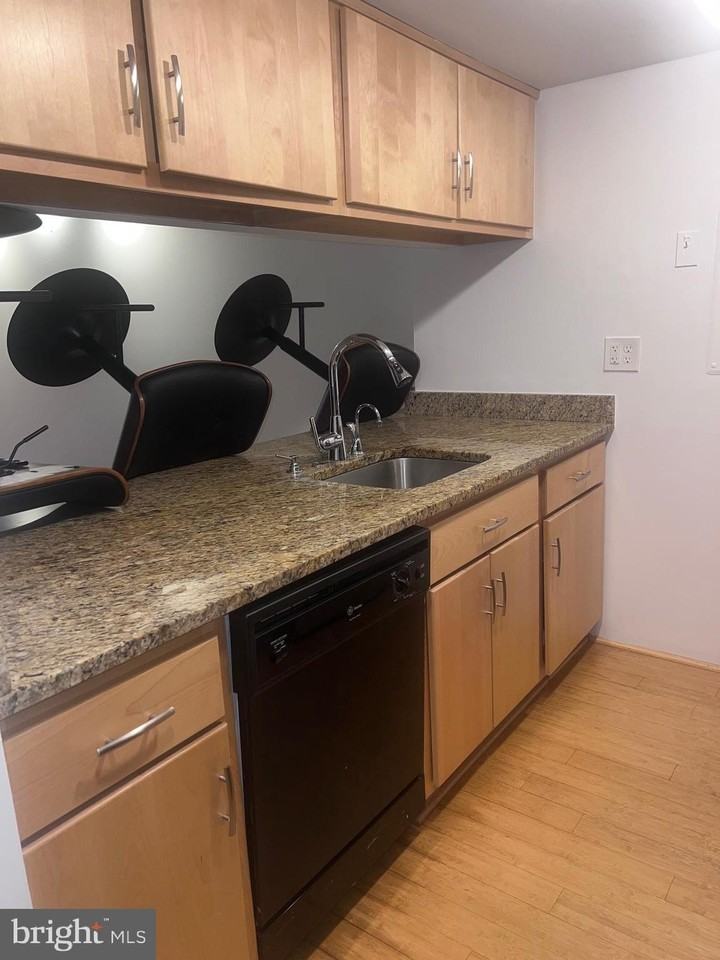 4444 Connecticut Ave Nw Apt 303 #303 - Photo 3 of 11