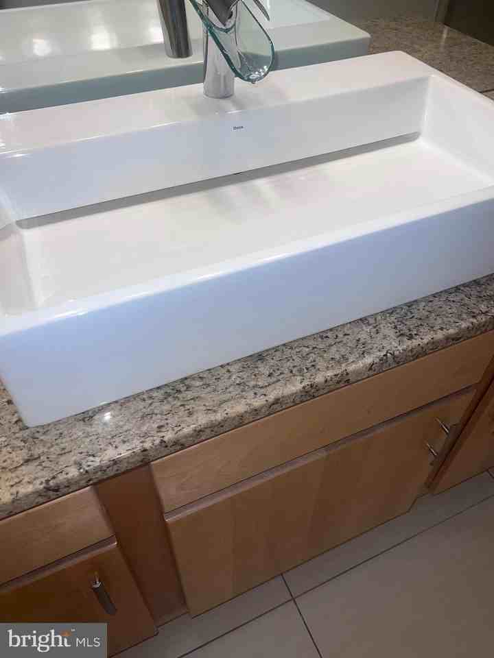 4444 Connecticut Ave Nw Apt 303 #303 - Photo 5 of 11