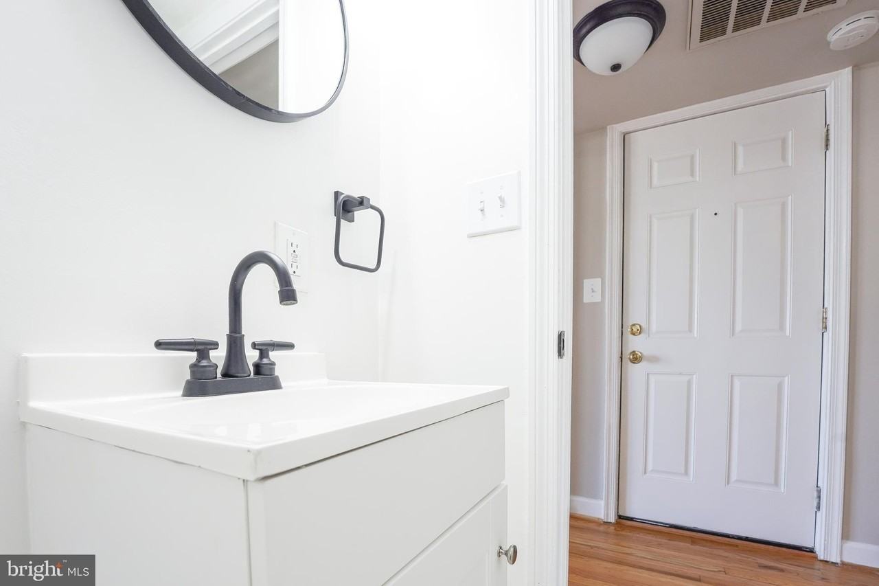 1823 H Place Northeast #3 - Photo 7 of 16