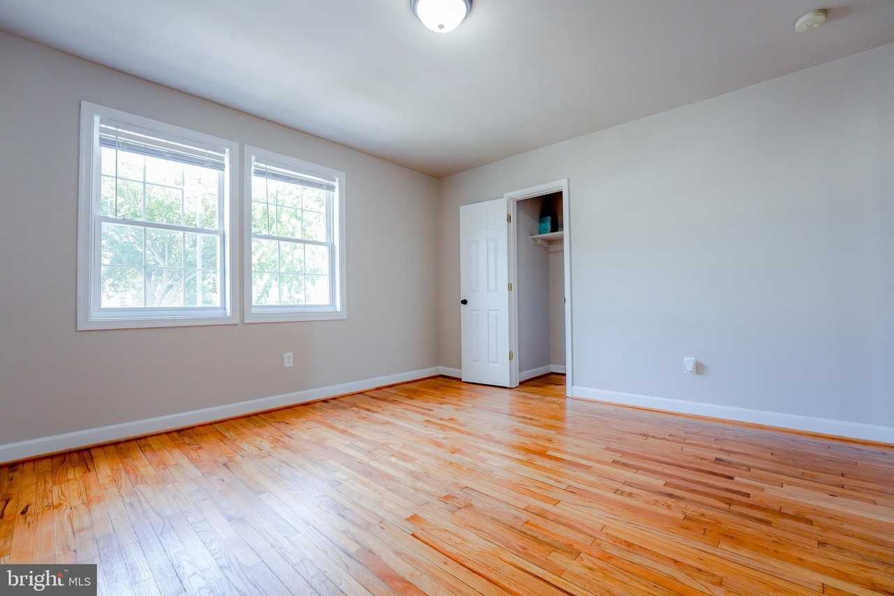 1823 H Place Northeast #3 - Photo 3 of 16