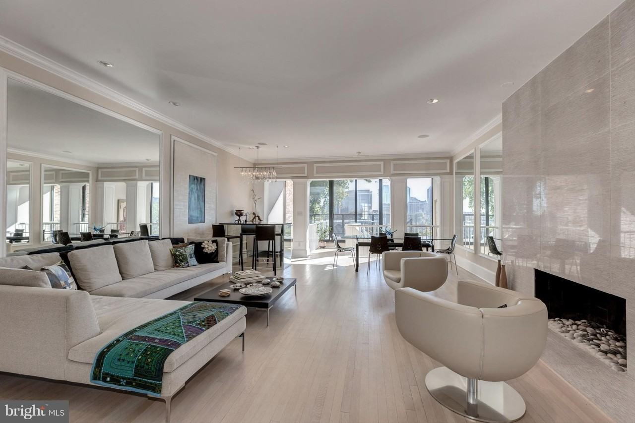 3620 Prospect St Nw - Photo 4 of 23