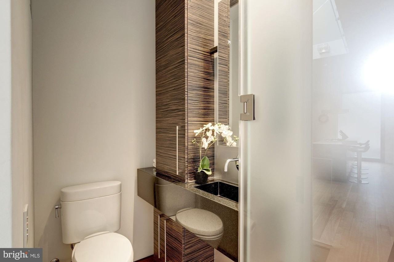 3329 Q St Nw - Photo 7 of 37