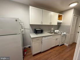 102 O St Sw Unit 1 #1 - Photo 1 of 1