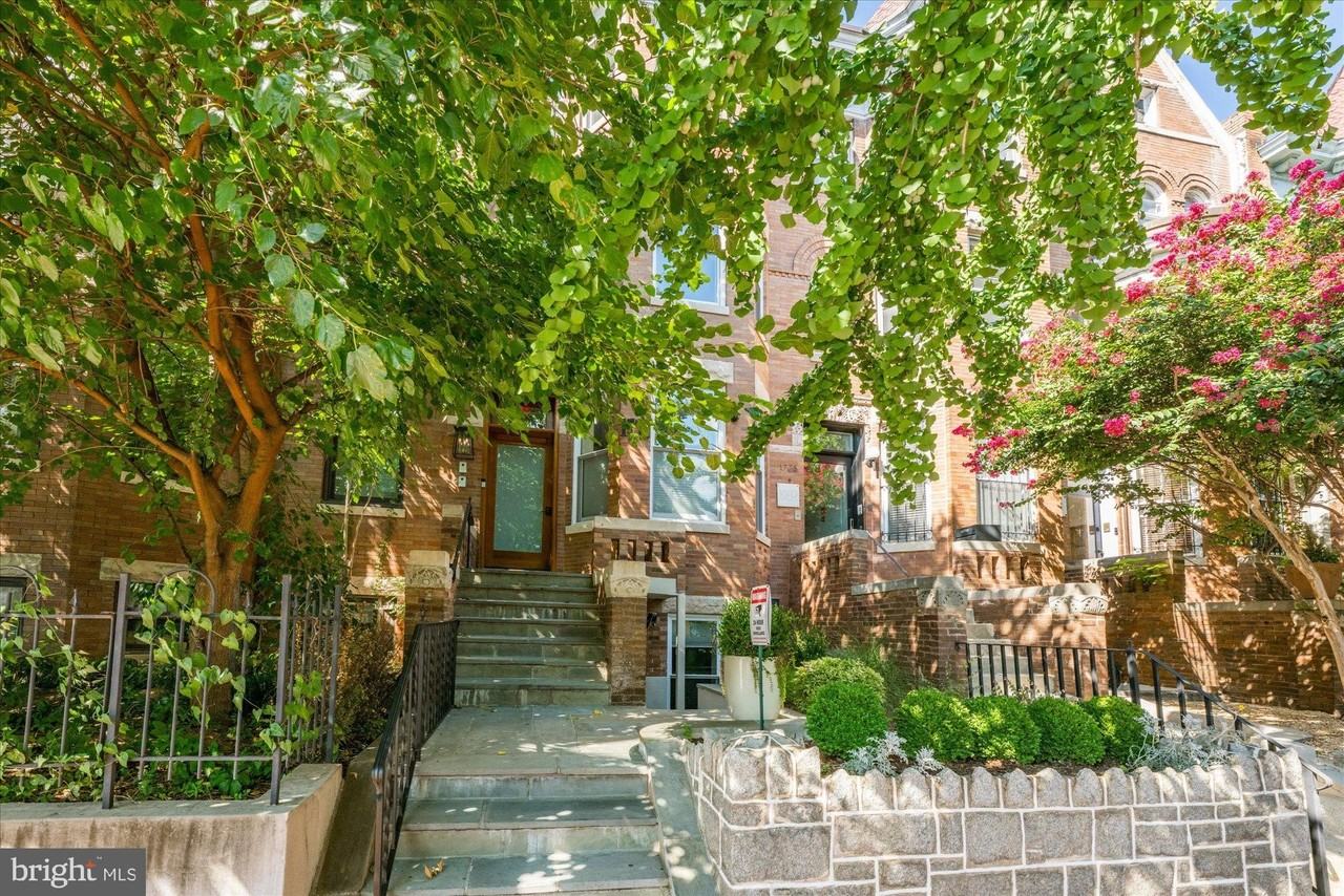 1777 T Street Northwest #5 - Photo 3 of 48