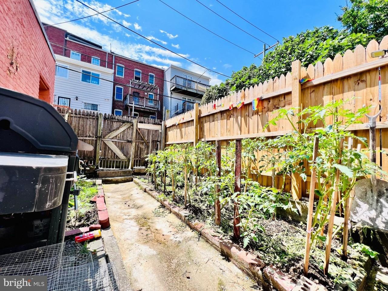 726 Rock Creek Church Rd Nw Unit 1 #1 - Photo 2 of 13