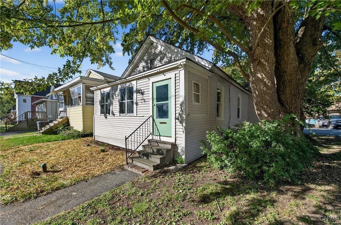 127 Wall St - Photo 3 of 31