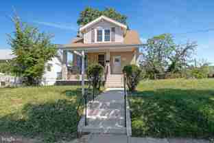 2140 32nd St Se - Photo 1 of 1