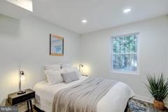 1420 Eastern Ave Ne Apt 5a #5A - Photo 1 of 1