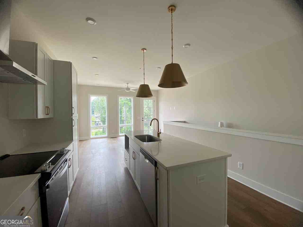 1295 Longreen Ter Nw - Photo 2 of 21