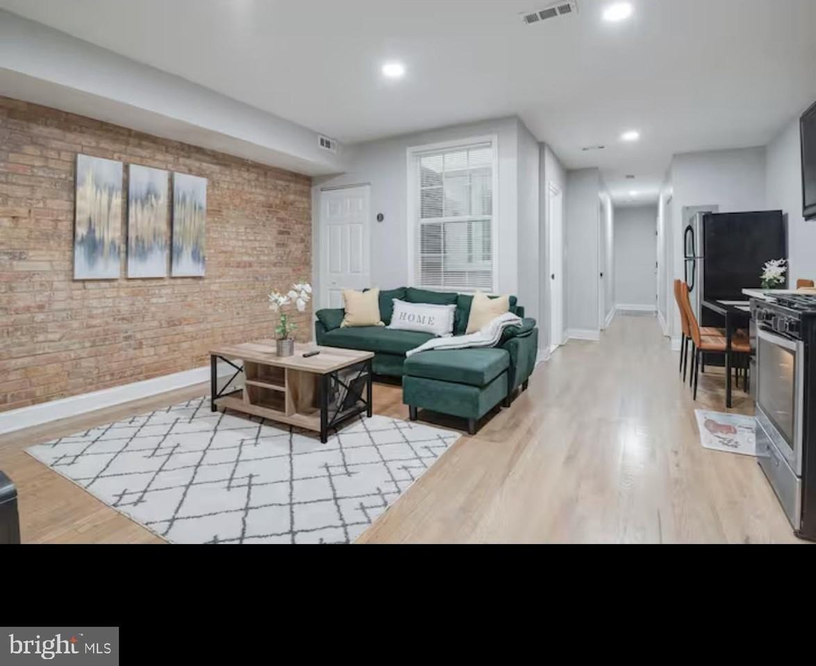 1255 Raum St Ne Apt 1 #1 - Photo 4 of 16