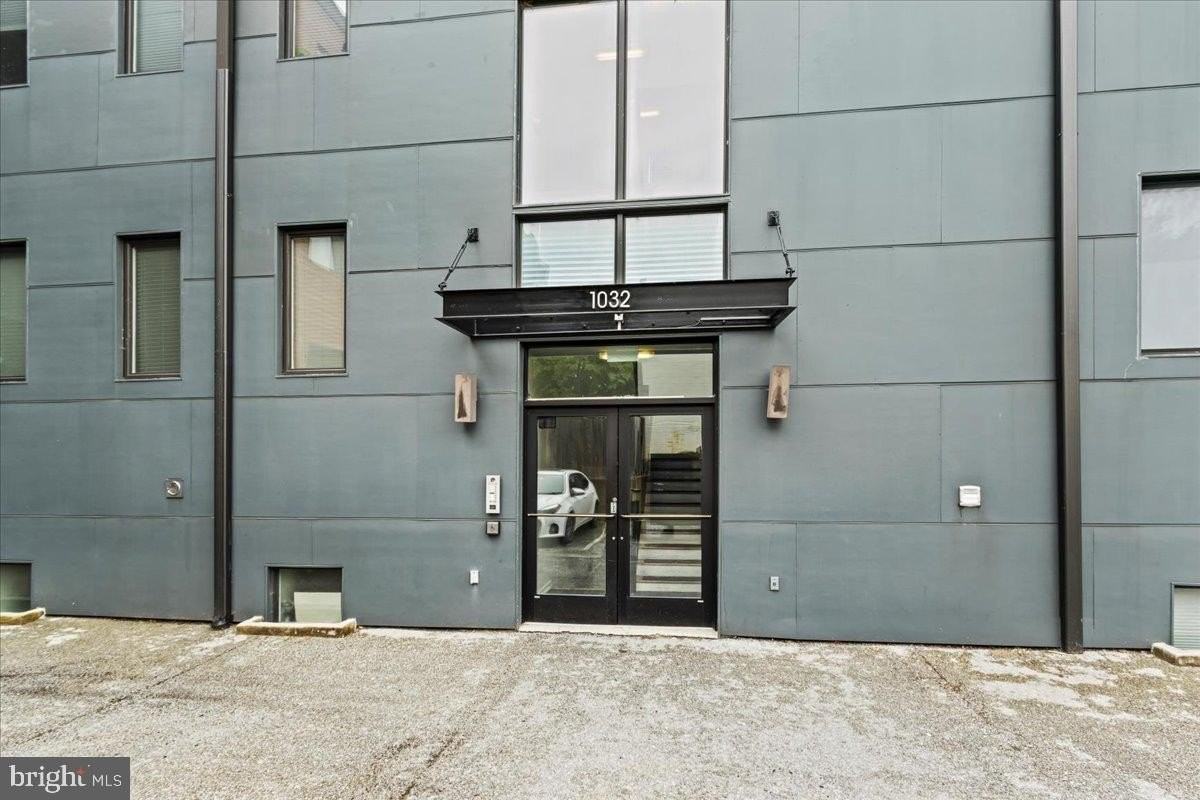 1032 Otis St Ne Apt G01 #G01 - Photo 4 of 12