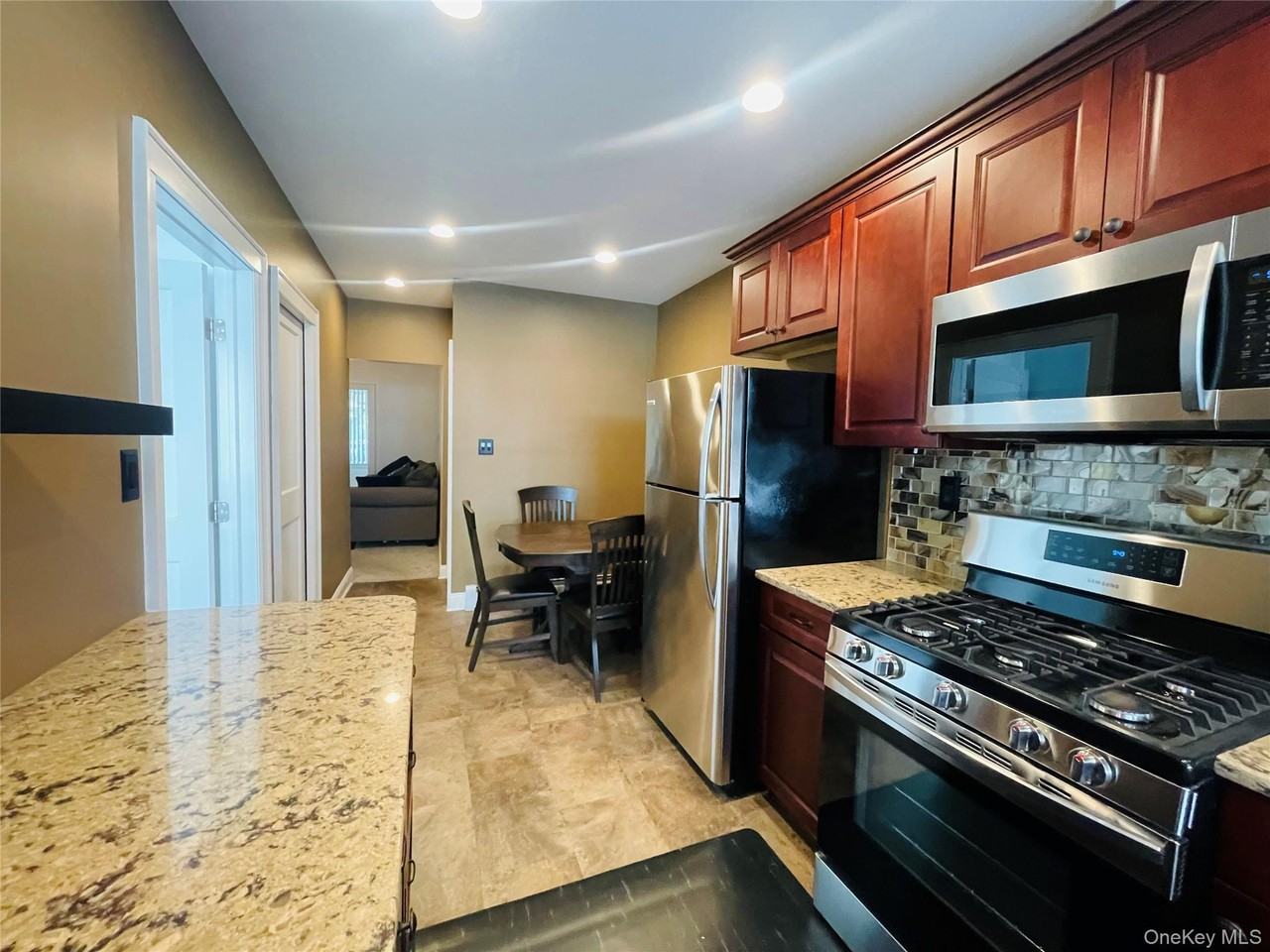 4732 39th St - Photo 3 of 16