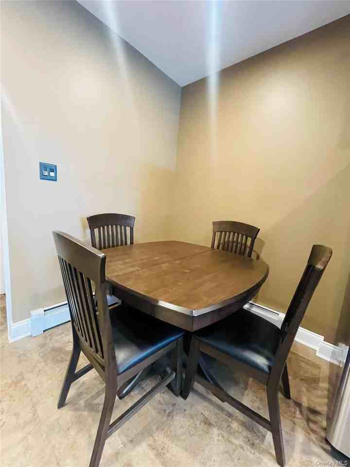 4732 39th St - Photo 6 of 16