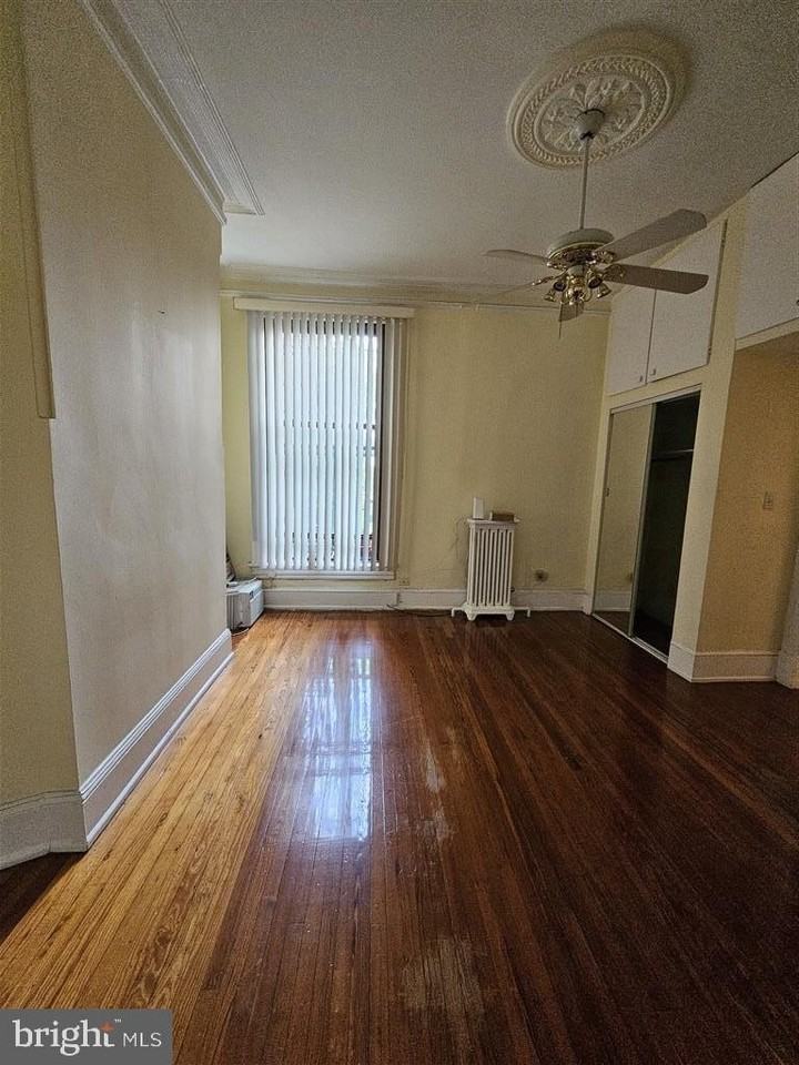 1920 11th St Nw Apt 1 #1 - Photo 3 of 6