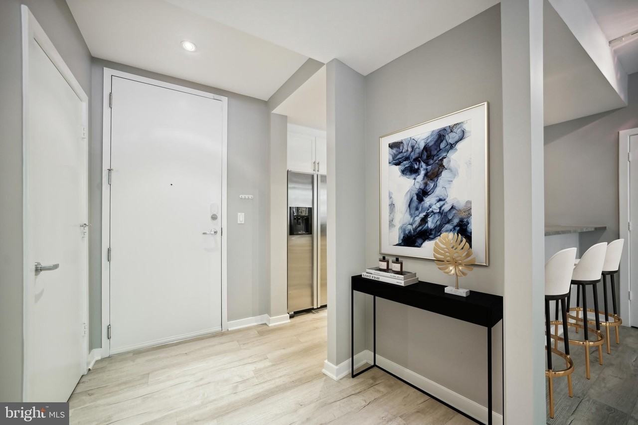 1300 13th St Nw Apt 108 #108 - Photo 6 of 34