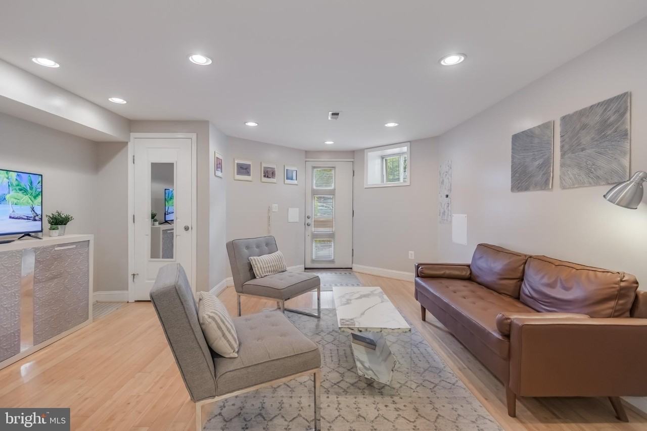 26 T Street Northeast #1 - Photo 4 of 21