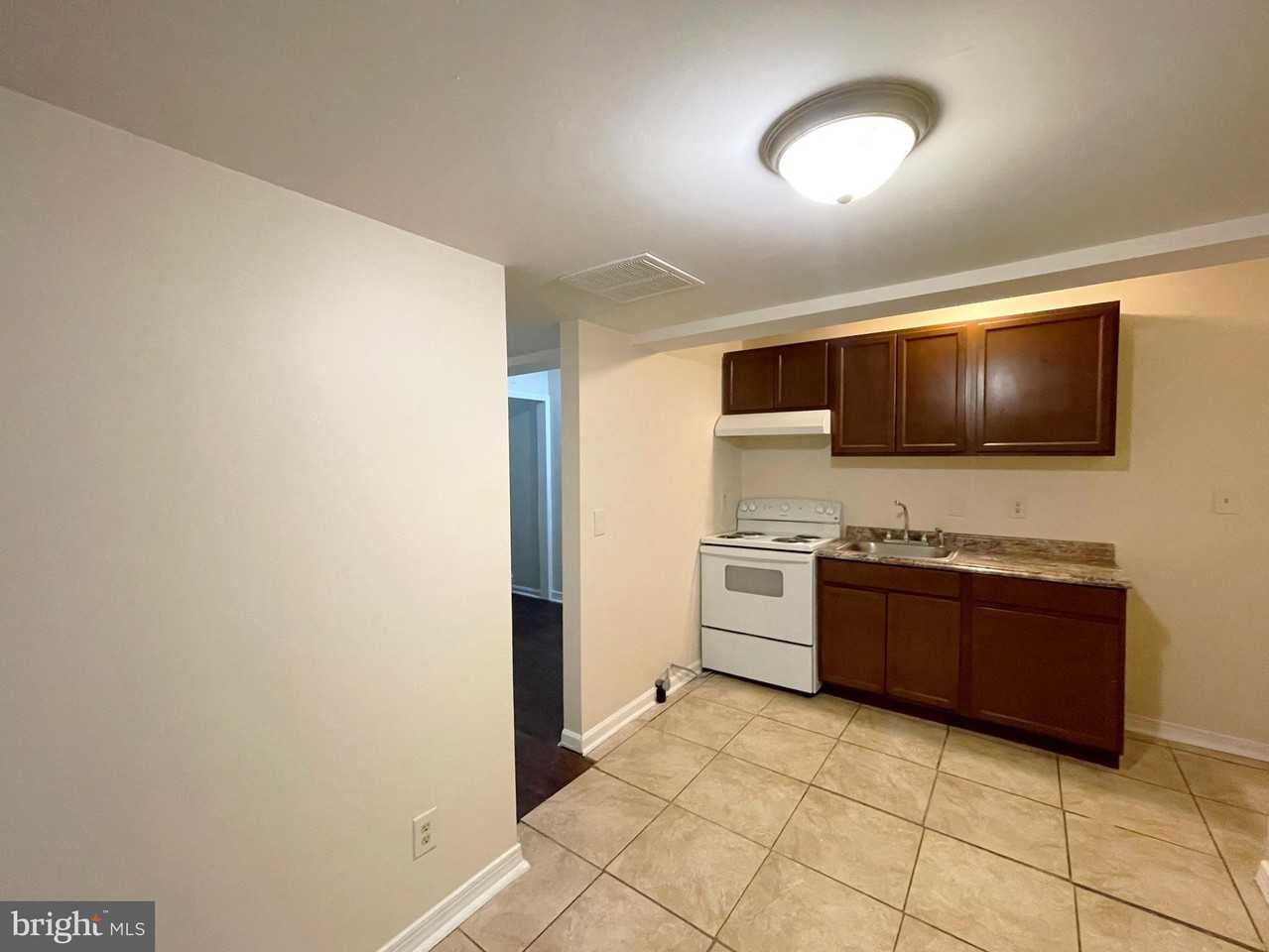 21632 Great Mills Road ##3 - Photo 5 of 15