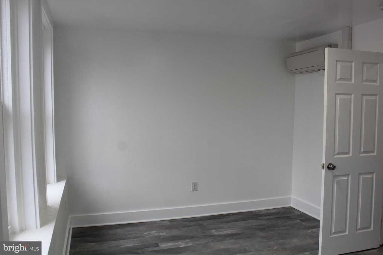 1204 Monroe Street Northwest #3 - Photo 3 of 13