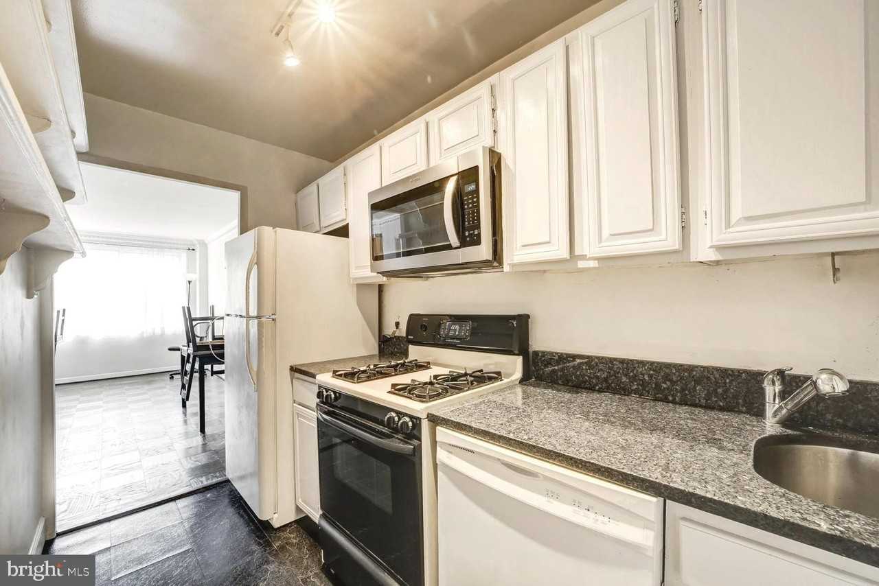 5406 Connecticut Ave Nw Apt 705 #705 - Photo 7 of 15