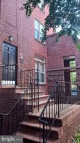 1433 A St Ne Apt E #E - Photo 1 of 1