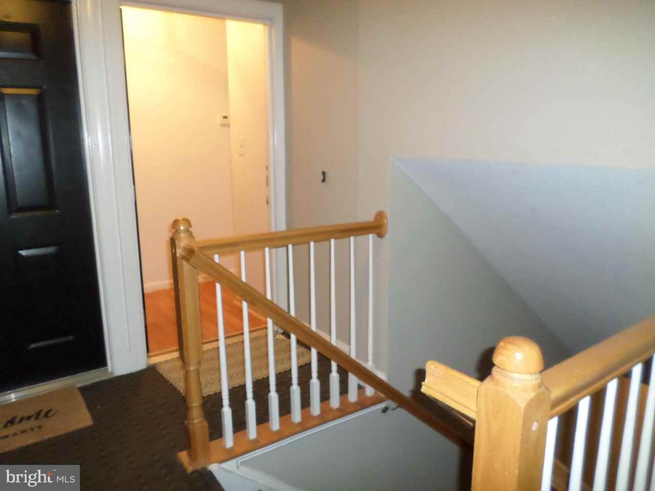 1433 A St Ne Apt E #E - Photo 3 of 34