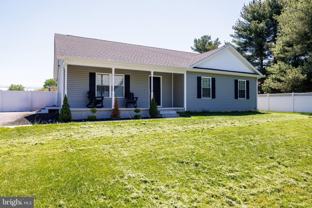 631 W Mount Vernon St - Photo 1 of 1