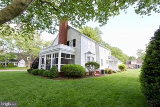 104 Bayard Ave - Photo 1 of 1