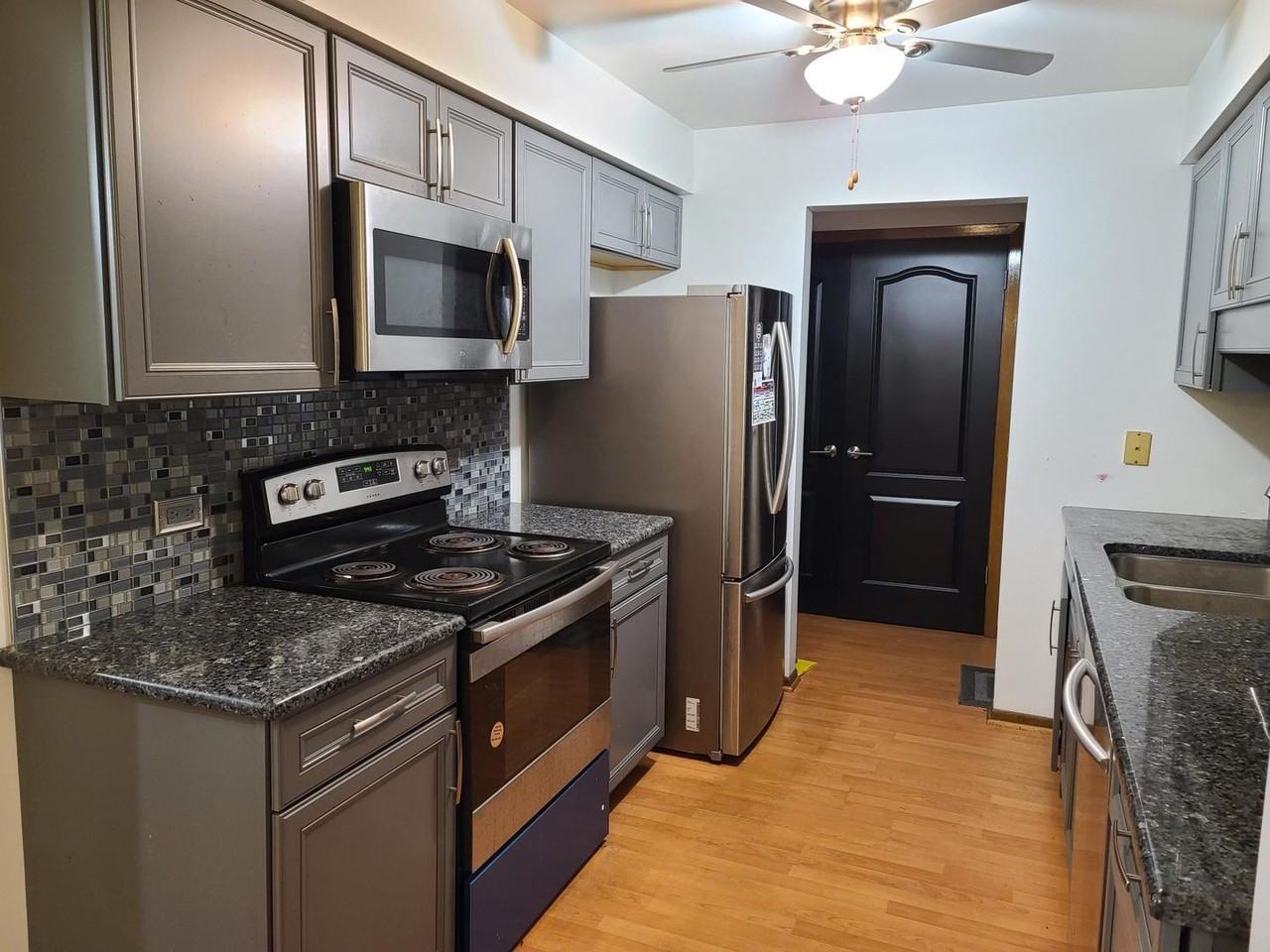 817 Oakton Street - Photo 2 of 16