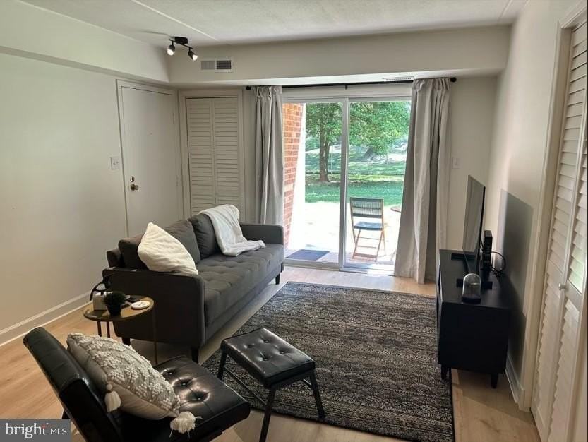 4 Grand Hall - Photo 5 of 14