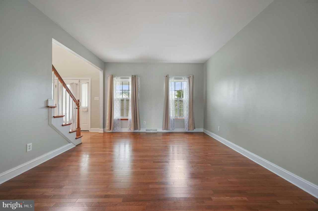 457 Great Geneva Dr - Photo 6 of 21