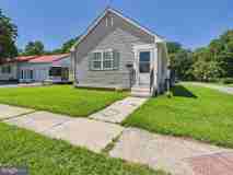 32 Jenkins Dr - Photo 1 of 1