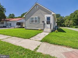 featured image of 32 Jenkins Dr