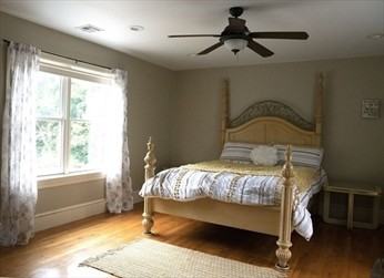 134 Methuen St Unit 1 - Photo 3 of 7