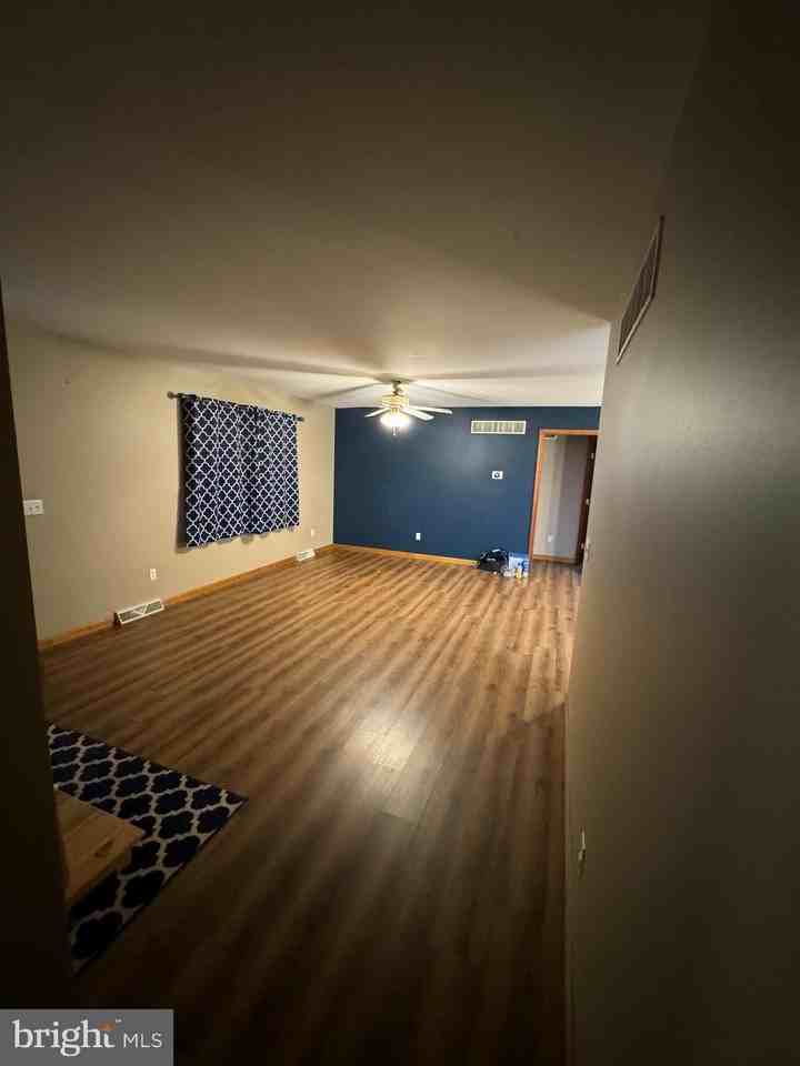 1497 Chimney Hill Rd - Photo 5 of 8