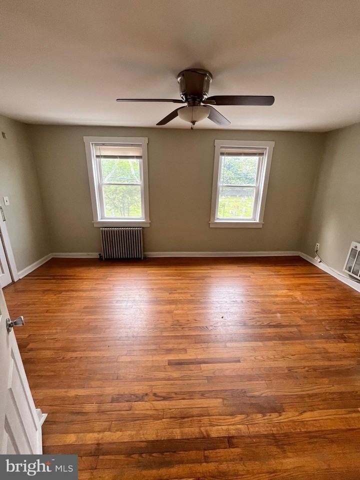 11 New Street #4 - Photo 7 of 16