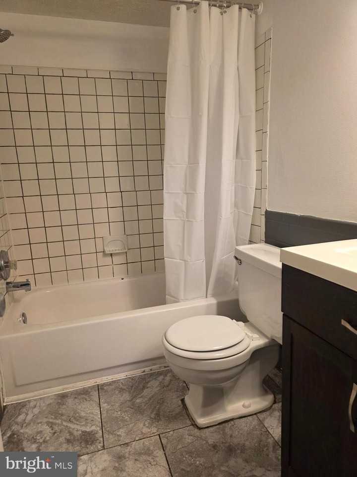 5426 Valley Green Drive #4B - Photo 6 of 21