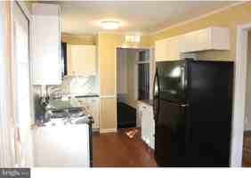 featured image of 113 W Rutherford Dr