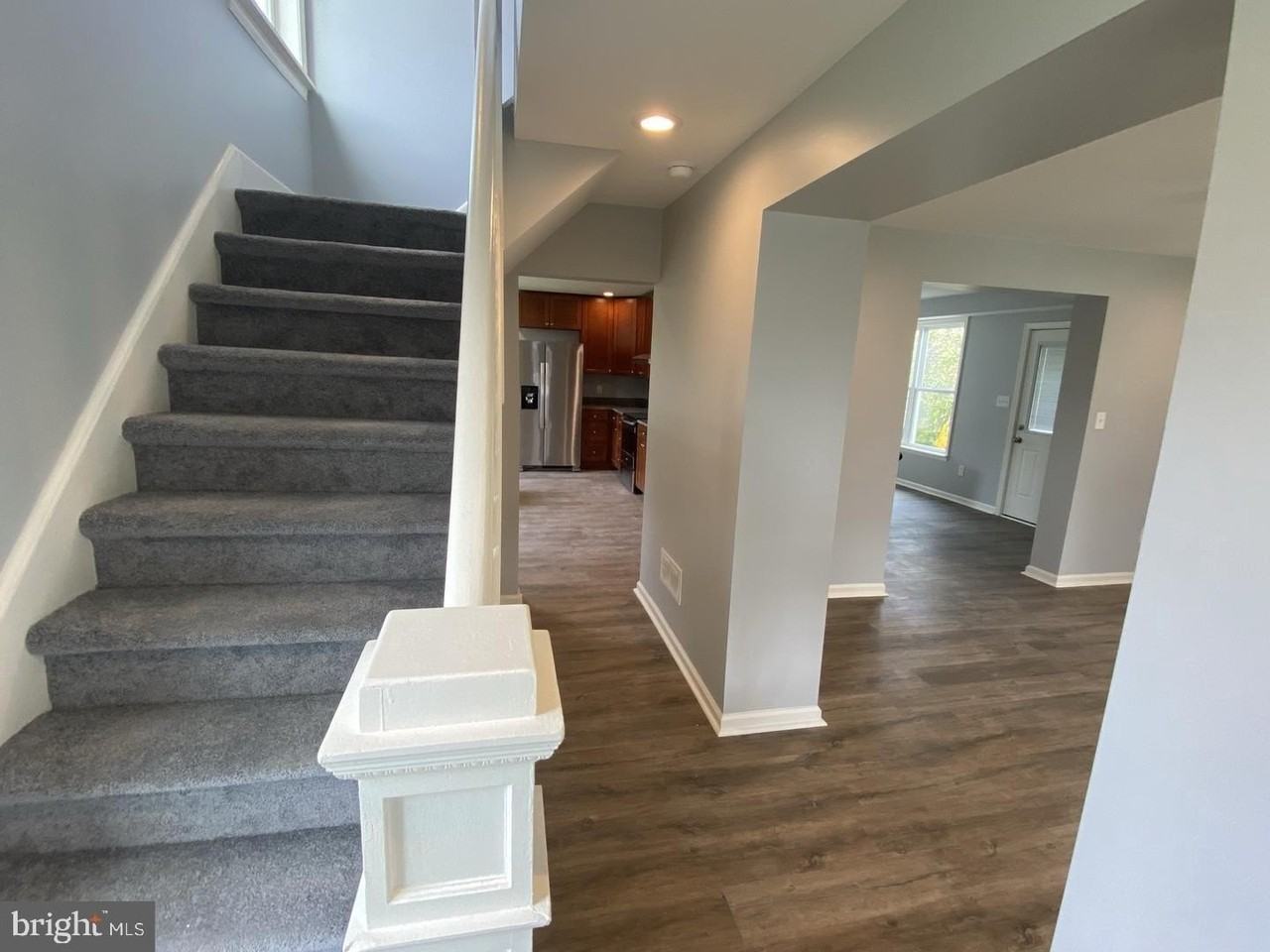 2605 Maple Ave - Photo 5 of 31