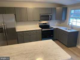 featured image of 11 Windflower Dr