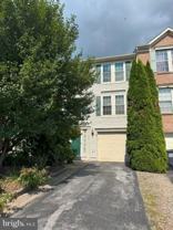 149 Monet Cir - Photo 1 of 1