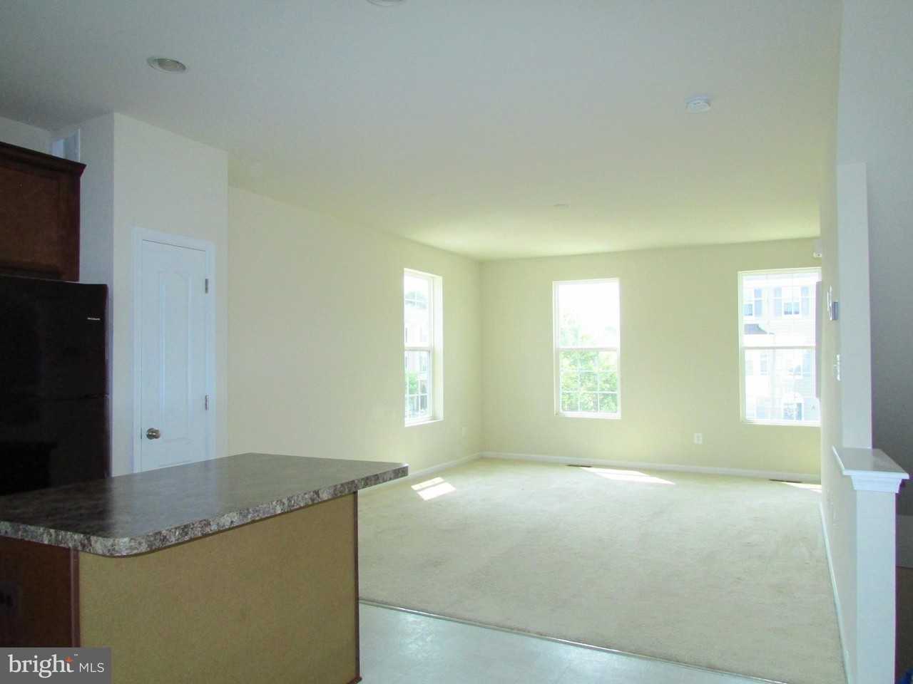 20559 Asheville Dr - Photo 5 of 13