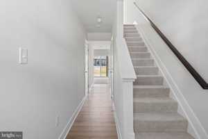 featured image of 29431 Oxford Dr