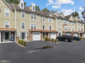 13 Hull Ln Unit 2 #2 - Photo 1 of 1